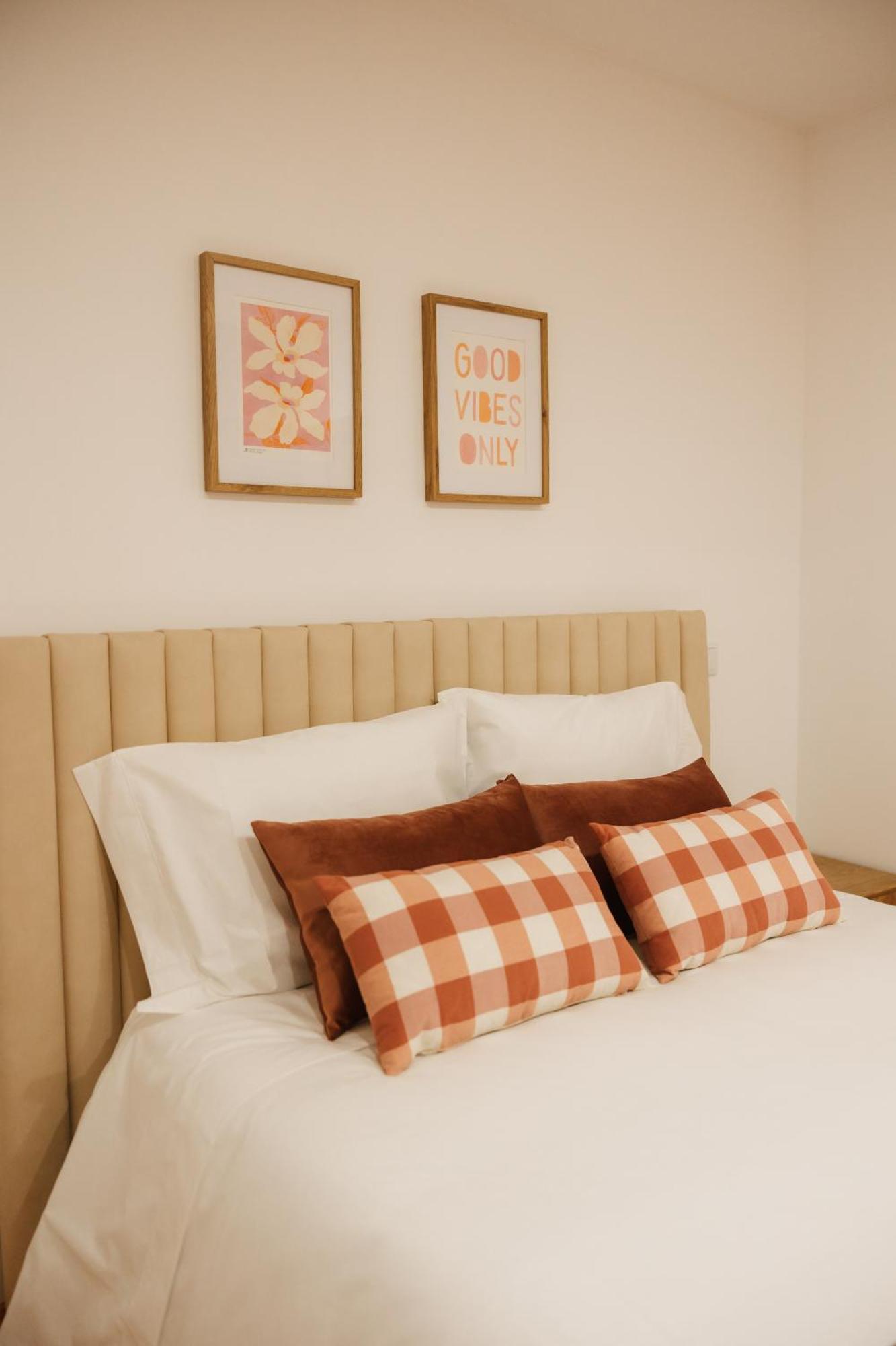 Alvarenga Apartments Zewnętrze zdjęcie